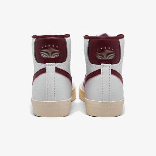 Nike Blazer Low '77 Special Edition 