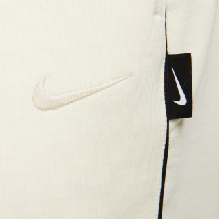 Nike Swoosh 