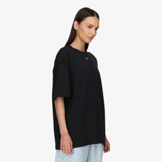 Nike Sportswear Essential 