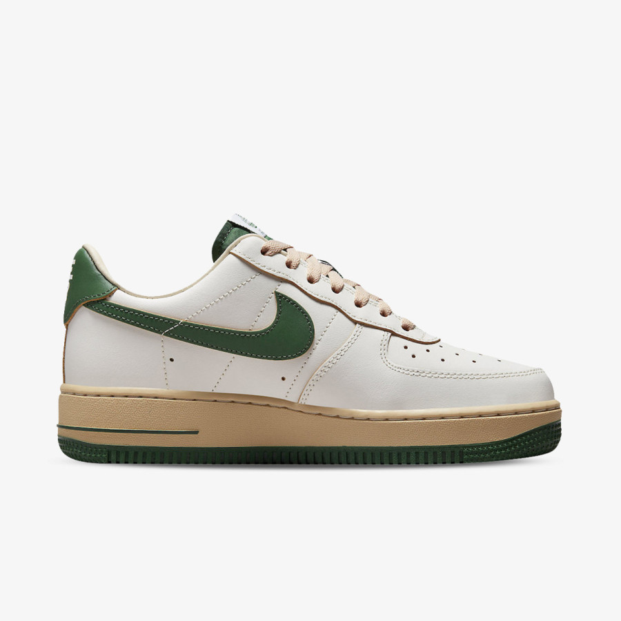 Nike Air Force 1 '07 LV8 