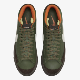 Nike BLAZER MID '77 VNTG FF 