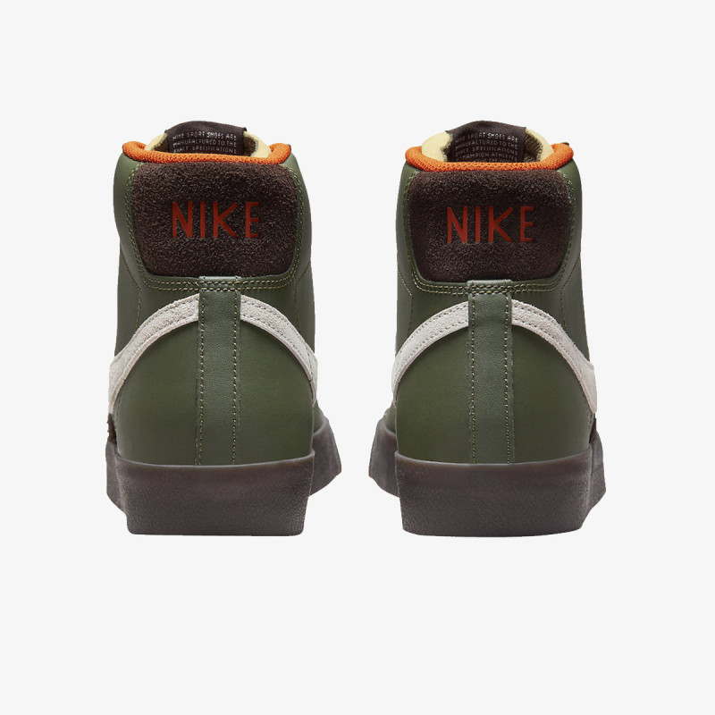 Nike BLAZER MID '77 VNTG FF 