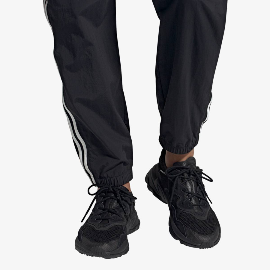 adidas OZWEEGO 