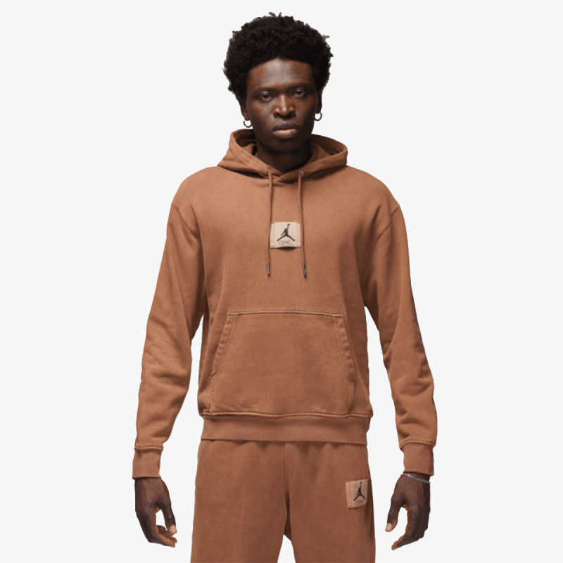 Nike Essentials 