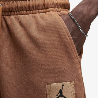 Nike Essentials 
