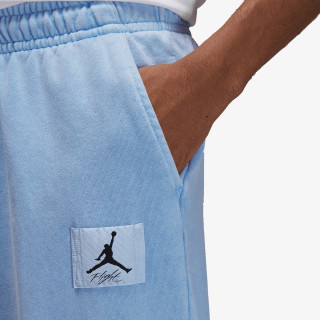 Nike Essentials 