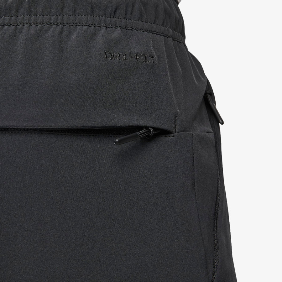 Nike Dri-FIT Unlimited 