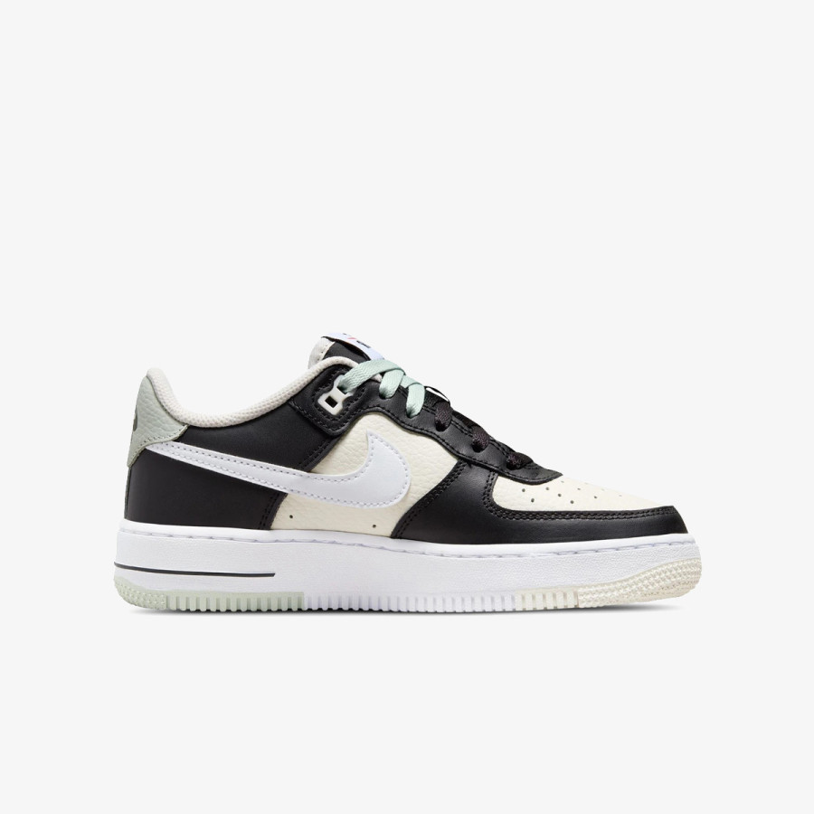 Nike Air Force 1 LV8 1 