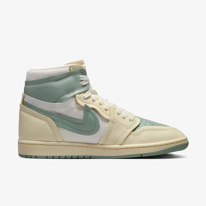 Nike WMNS AIR JORDAN 1 MM HIGH 