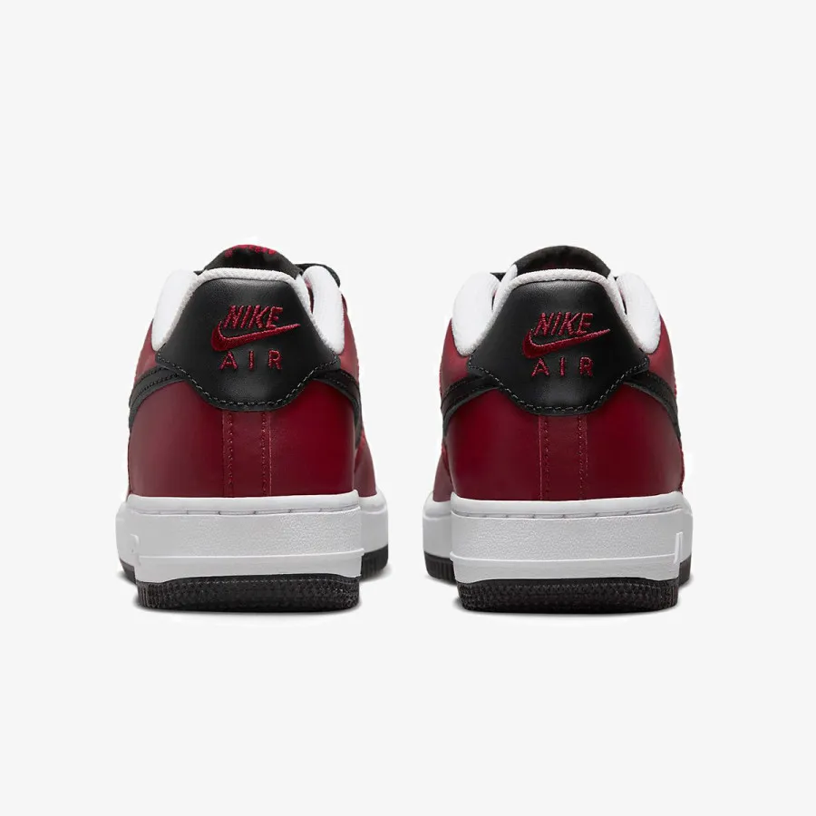 Nike Air Force 1 LV8 