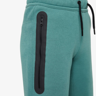 Nike Tech Fleece 