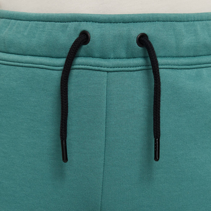 Nike Tech Fleece 