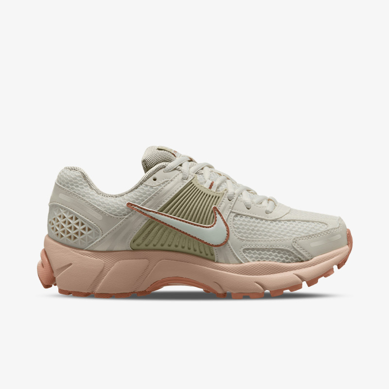 Nike Zoom Vomero 5 