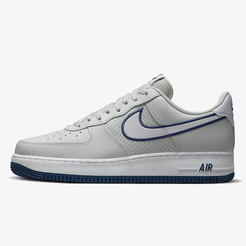 Nike Air Force 1 '07 
