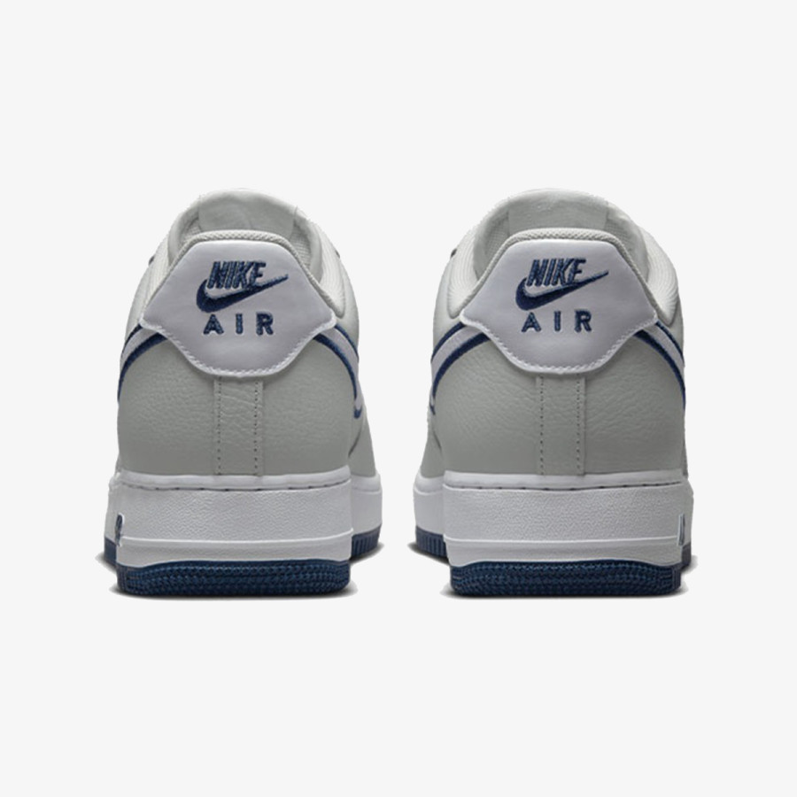 Nike Air Force 1 '07 
