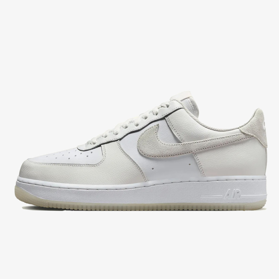 Nike AIR FORCE 1 '07 LV8 