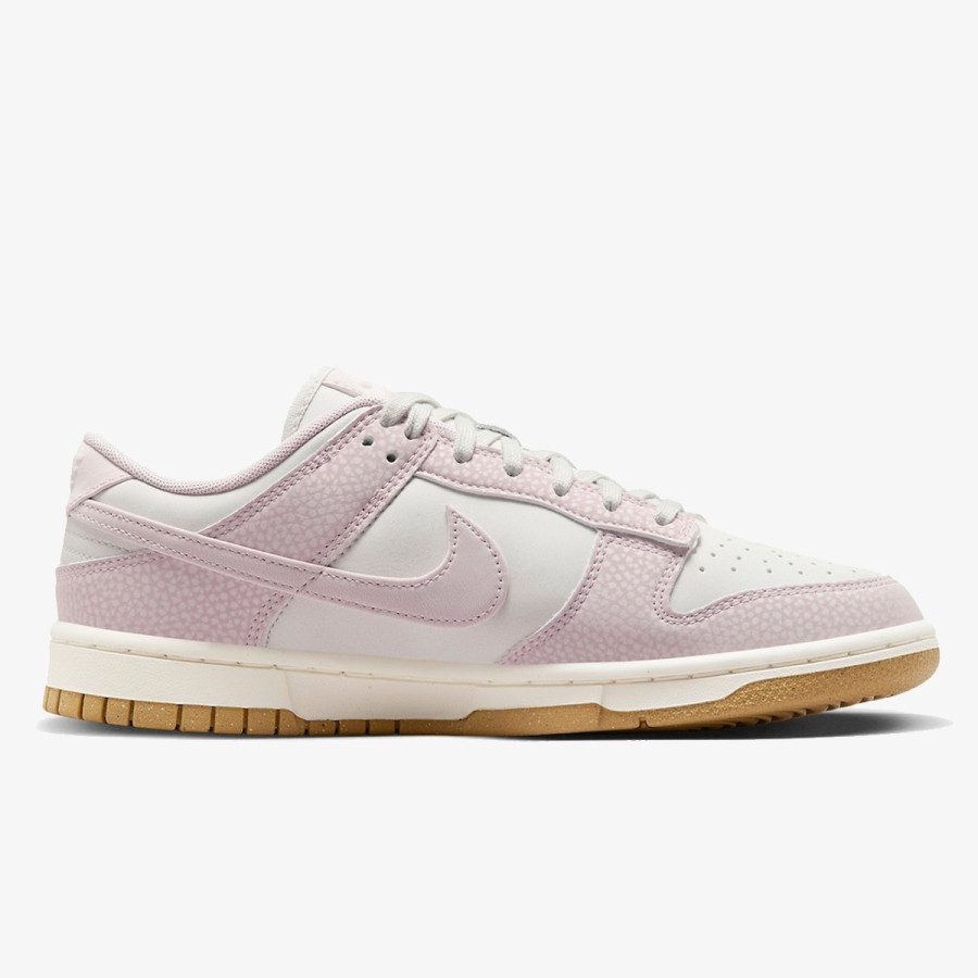 Nike Dunk Low Premium Next Nature 