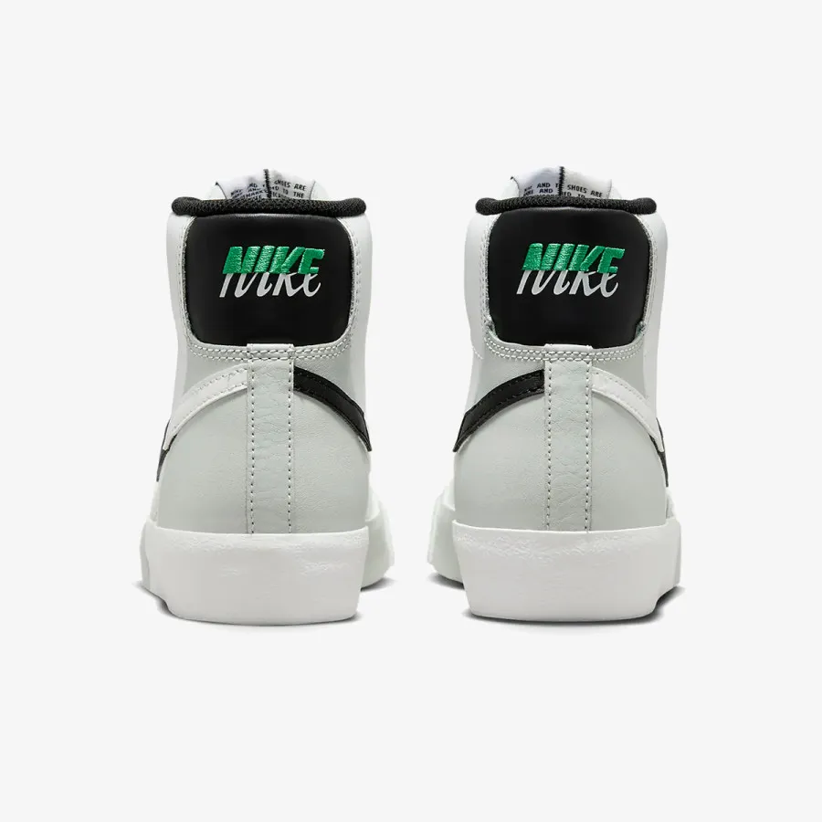 Nike BLAZER MID '77 SE BG 