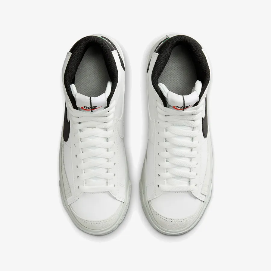 Nike BLAZER MID '77 SE BG 