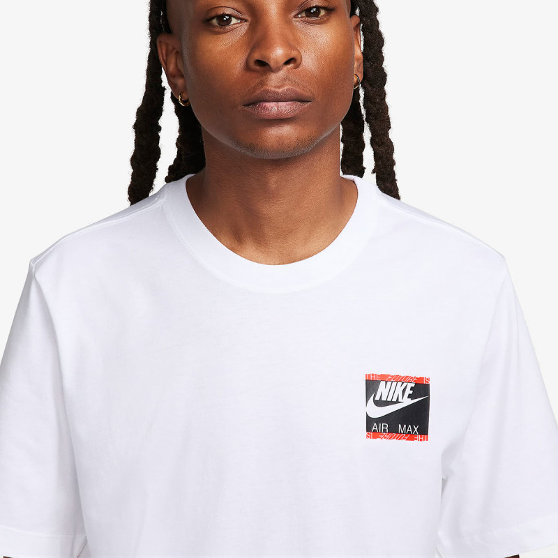 Nike Sportswear 