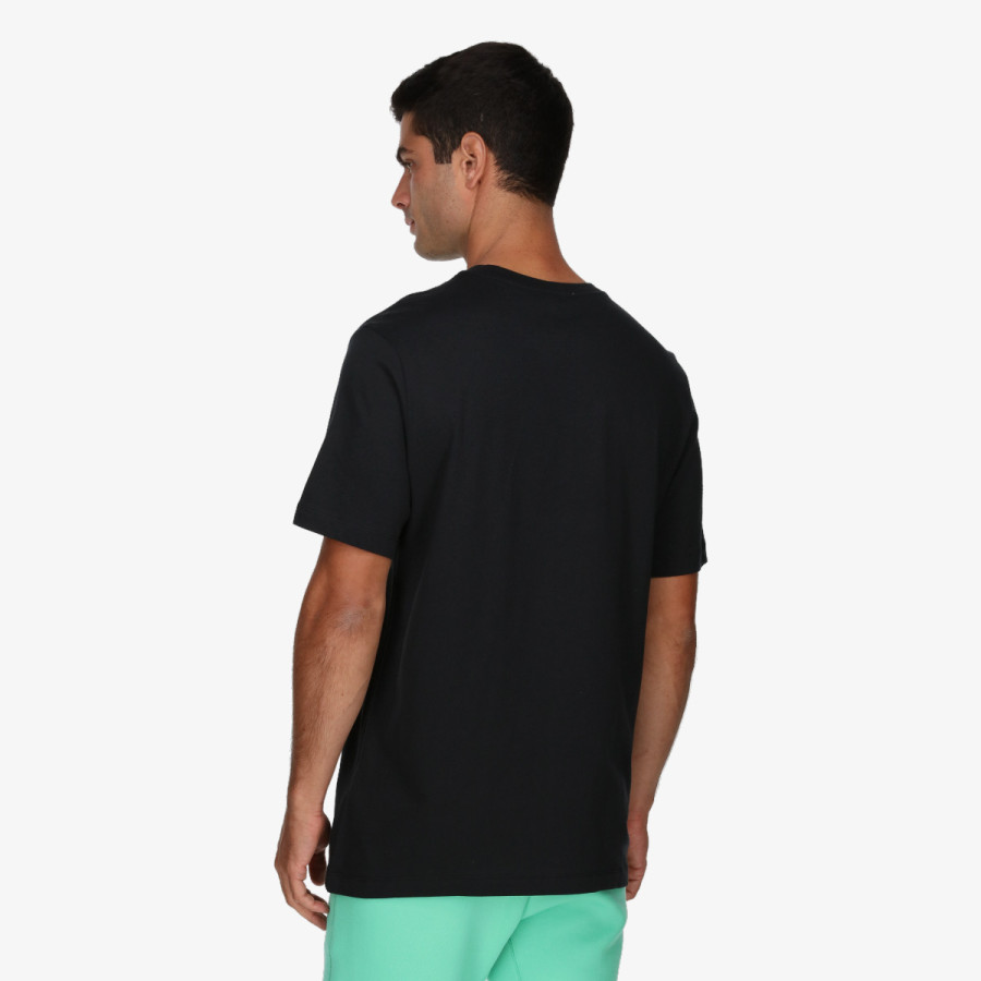 Nike Sportswear 