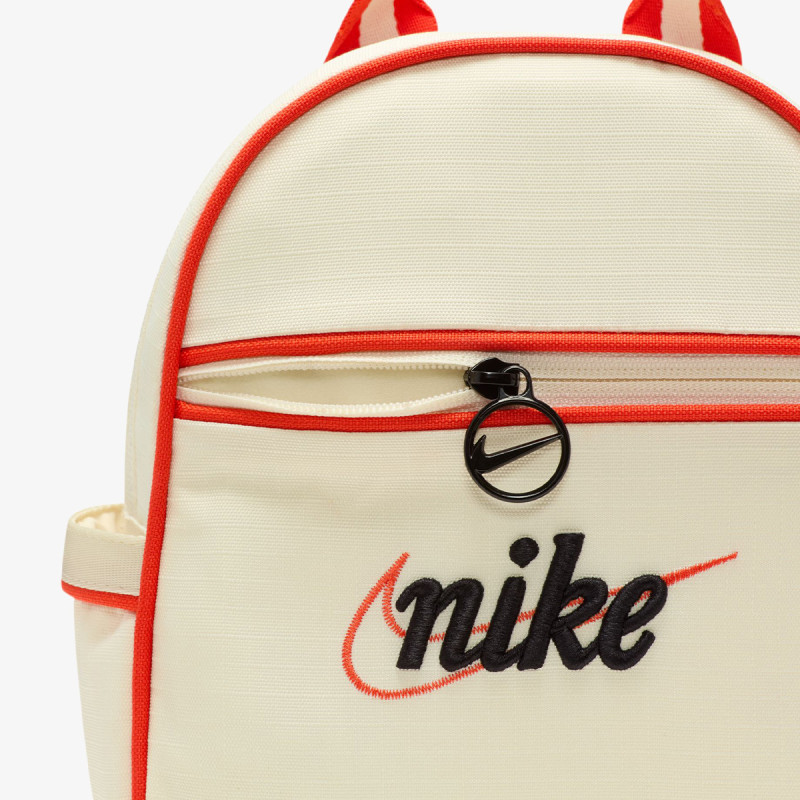 Nike Sportswear Futura 365 BATOH 6 l 