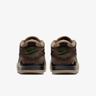 Nike AIR JORDAN 4 RM 