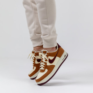 Nike Air Force 1 '07 LV8 