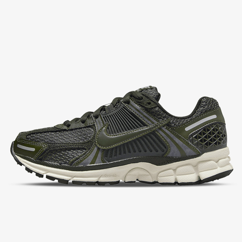 Nike W NIKE ZOOM VOMERO 5 K 