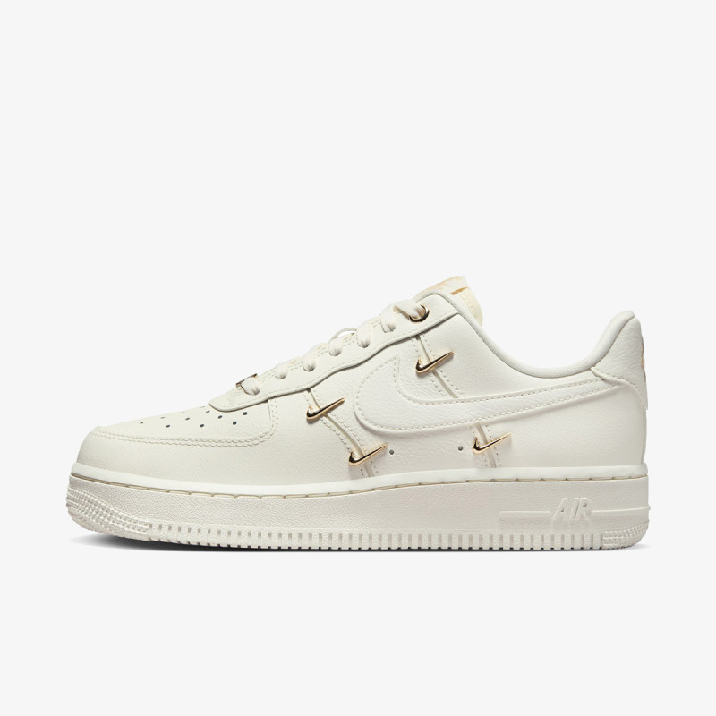Nike WMNS AIR FORCE 1 '07 LX 