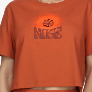 Nike Sportswear 