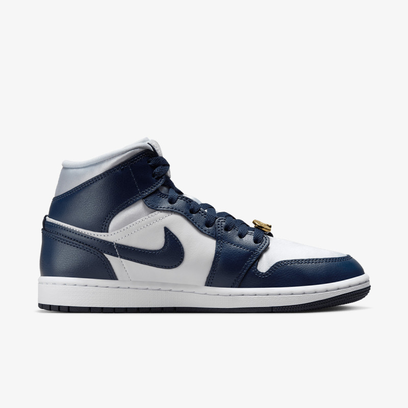 Nike WMNS AIR JORDAN 1 MID SE 