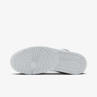 Nike WMNS AIR JORDAN 1 LOW SE 