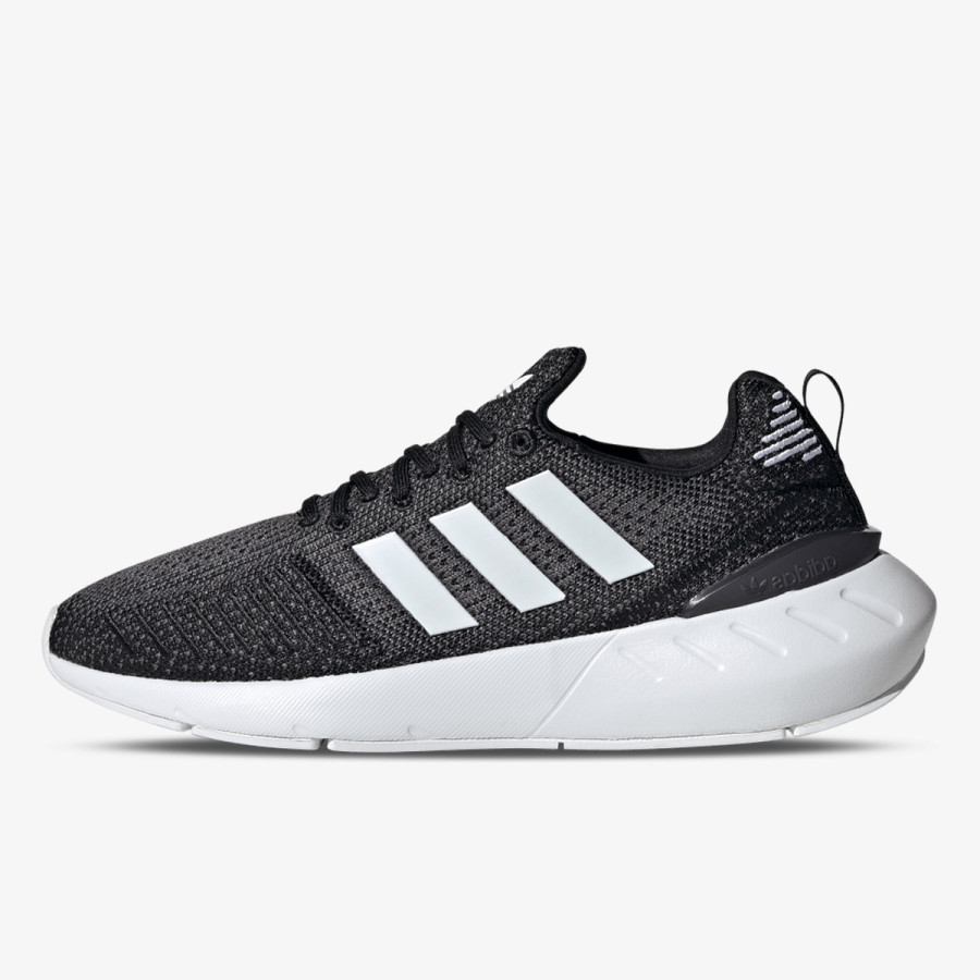 adidas SWIFT RUN 22 W 