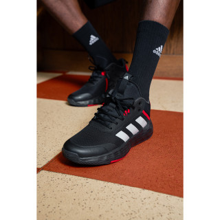 adidas Boty Ownthegame 