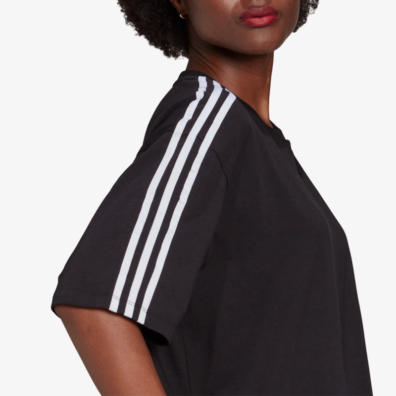 adidas OVERSIZED TEE 