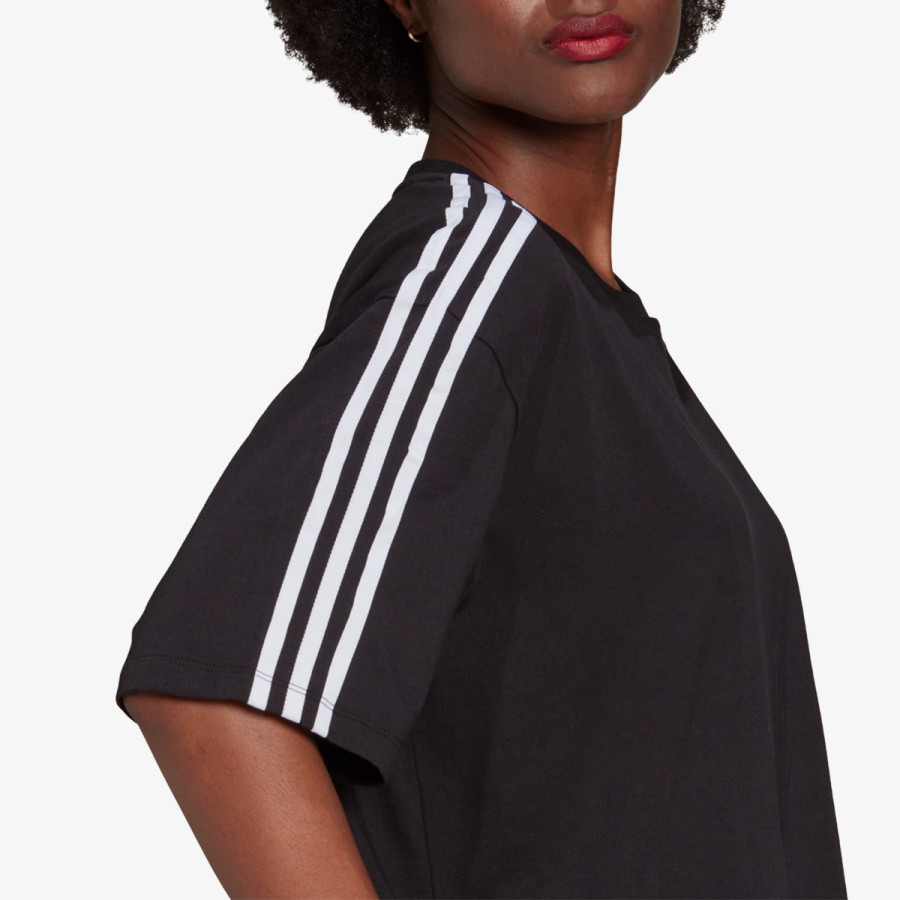 adidas OVERSIZED TEE 