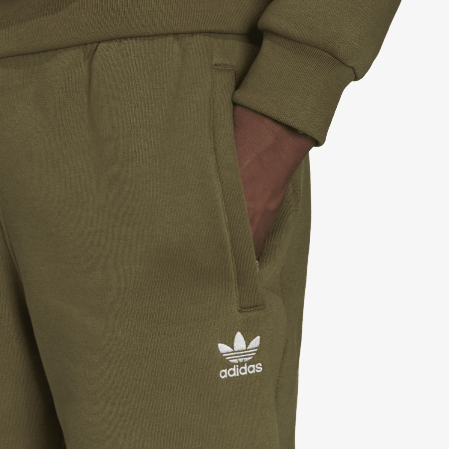 adidas ESSENTIAL SHORT 