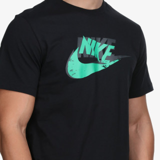 Nike Sportswear 