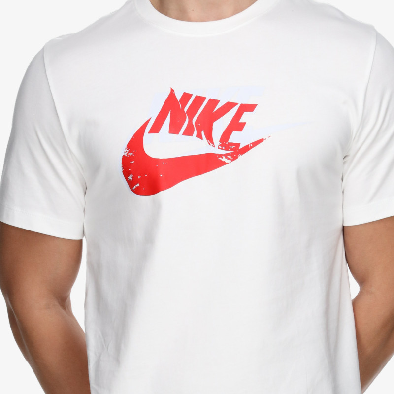 Nike Sportswear 