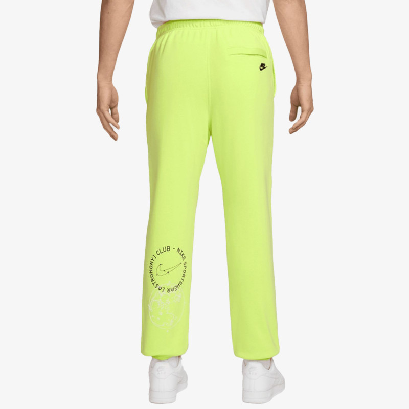 Nike Club 
