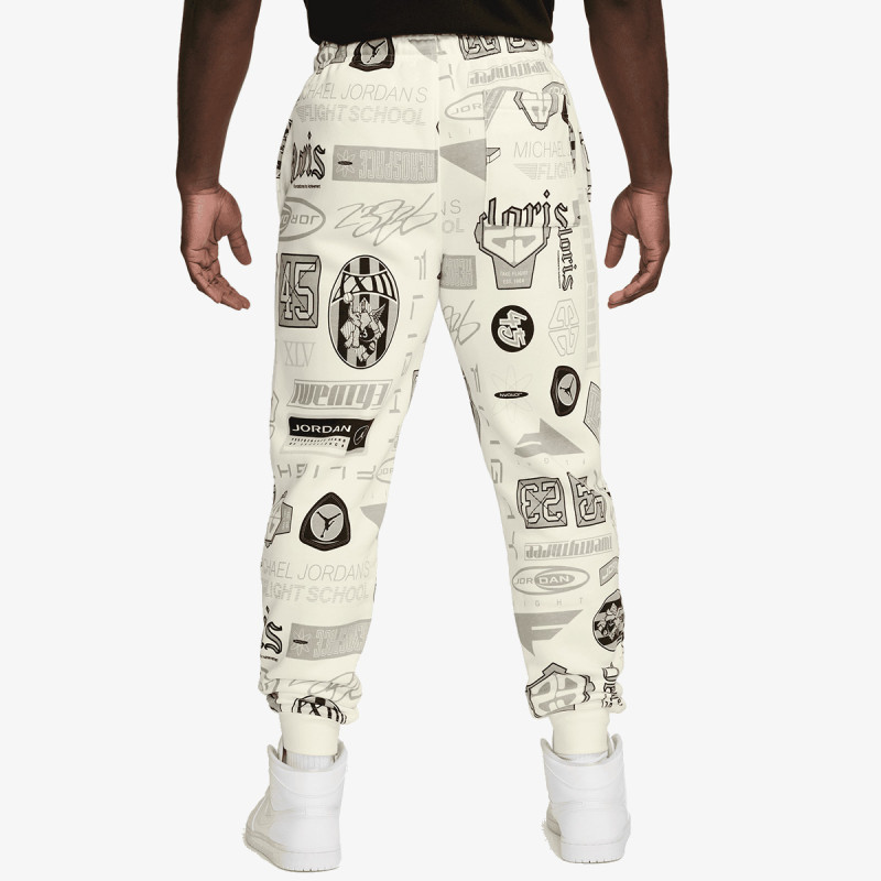 Nike Essentials 