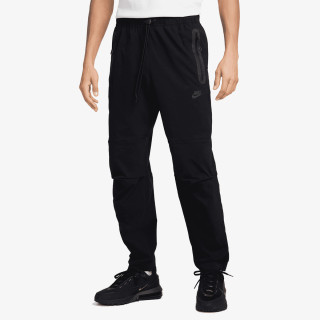 Nike Tech Fleece 