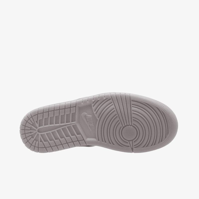 Nike WMNS AIR JORDAN 1 MM LOW V3 