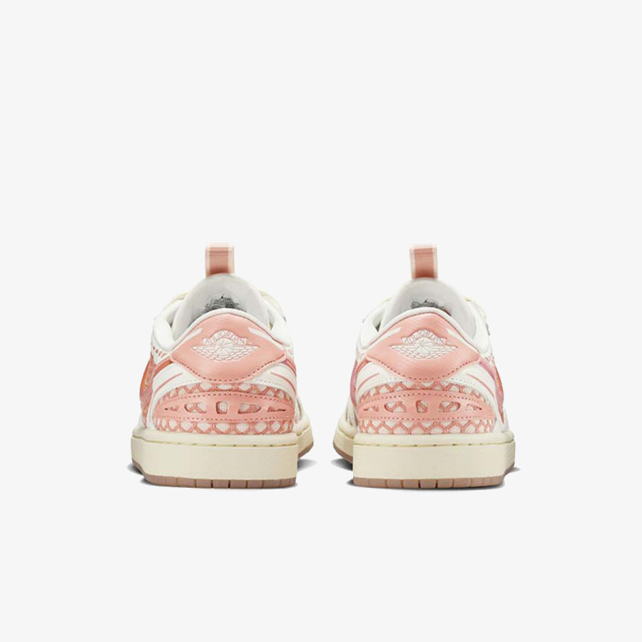 Nike WMNS AIR JORDAN 1 MM LOW V3 