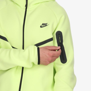 Nike Tech 