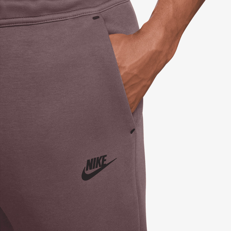 Nike M NK TCH FLC JGGR 