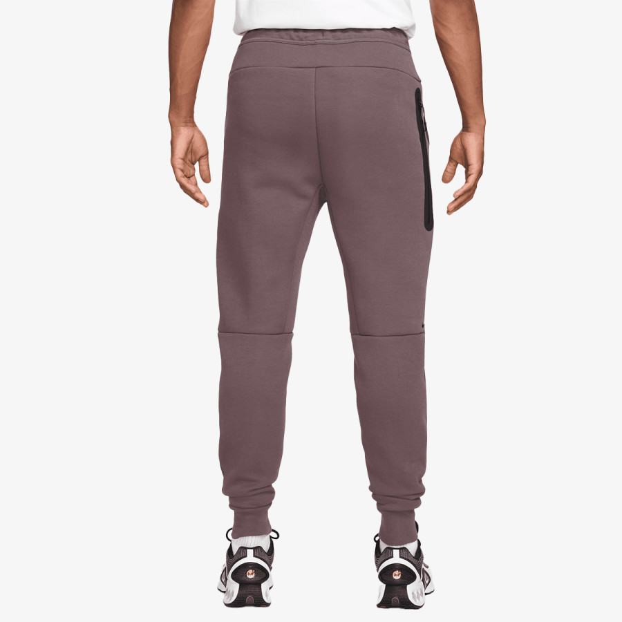 Nike M NK TCH FLC JGGR 