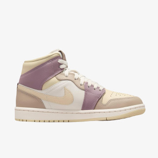 Nike AIR JORDAN 1 MID 