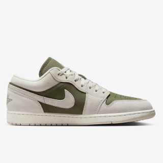 Nike AIR JORDAN 1 LOW SE 